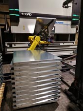 Cellule de pliage robotisé